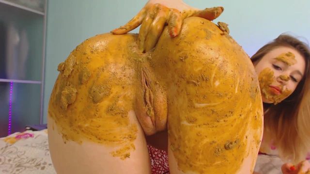 A lot Poo, Smearing