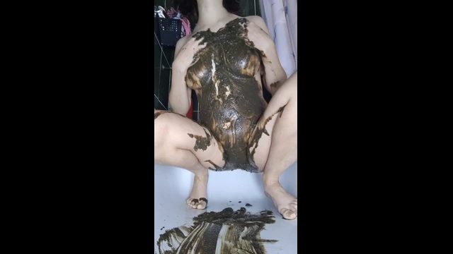 diarrhea smearing orgazm
