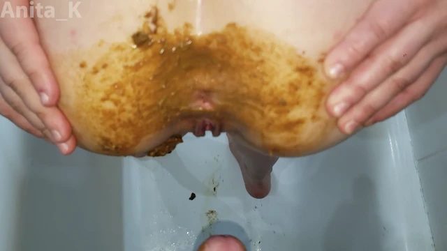 He cums in my shitty mouth