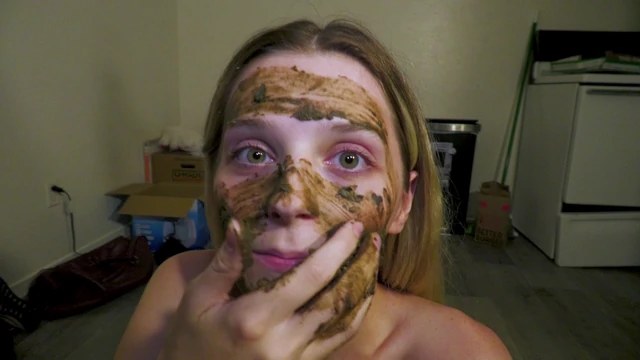 Mainstream Pornstar Indulges In Her Favorite Fetish